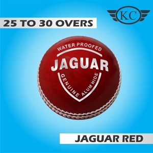 Paquete de 6 pelotas de críquet de cuero rojo Jugur de la mejor calidad estándar internacional ALUM Tannde Leather Ceicket Balls - Product Image 4
