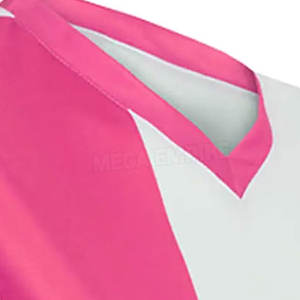 2022 uniformes de football en polyester vert imprimés de logo personnalisé pour adultes ensembles de séchage rapide de haute qualité différents prix raisonnables - Product Image 6