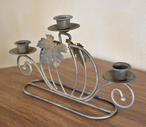 El mejor precio al por mayor, portavelas de Metal de hierro, soporte de luz de té en productos atractivos para el hogar, acabado personalizado decorativo - Product Image 1