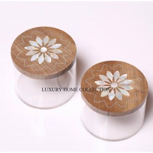 Caja de dulces con base acrílica metálica de diseño premium hecha a mano para un elegante almacenamiento festivo de dulces, regalos de boda de lujo de alta calidad - Product Image 4