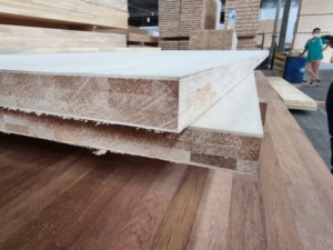 Tiras de Núcleo para Puertas de Madera Dura con Resistencia al Fuego de 90 Minutos - Product Image 3