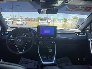 Toyota RAV4 XSE d'occasion 2023 - Product Image 3