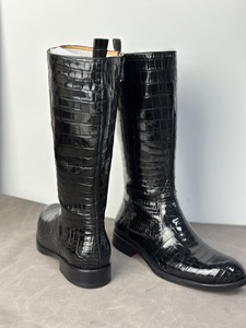 <span class=keywords><strong>Stivali</strong></span> Alti al Ginocchio in Pelle di <span class=keywords><strong>Coccodrillo</strong></span> 100% Nera per Uomo, Artigianali, Personalizzabili, Ideali per Occasioni Casual e Formali - Product Image 4