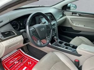 Hyundai Sonata Limited 2016, Tracción Delantera, Diésel, Transmisión Manual/Automática, Auto Usado, Asientos de Cuero, Cámara Trasera, Llantas R16, Volante a la Izquierda, Color Oscuro - Product Image 5