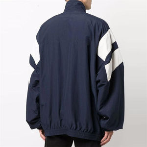 Chaqueta de nailon deportiva para correr con bordado de chenilla y logotipo personalizado OEM, chaqueta de nailon cortavientos con logotipo con paneles para hombre 2025 - Product Image 2