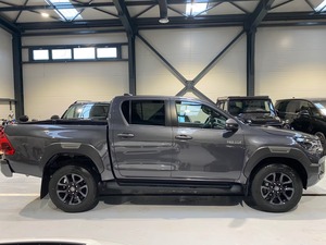 Toyota Hilux SUV Essence Automatique Moteur 4.1-6L Émissions Euro II 75k-100k Miles Sièges en Cuir Toit Ouvrant à Vendre - Product Image 6