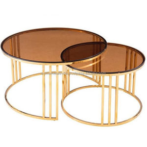 Table élégante en acier inoxydable avec base en verre en forme de C, lot de 2 tables nickelées pour la maison de luxe - Product Image 3