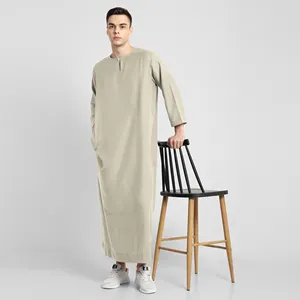 ثوب إسلامي رجالي جديد عماني من النسيج الناعم القطني عالي الجودة بأكمام طويلة سادة