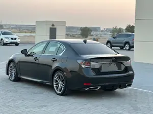 LEXUS GS200 2016 d'occasion, conduite à gauche/droite - Product Image 3