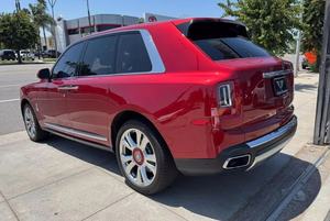 Nouvelle Rolls-Royce Cullinan Sport Utility 4D à vendre - Product Image 4
