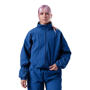 Chaqueta Cortavientos con Capucha de Lujo, Impermeable, de Secado Rápido, Transpirable, Reversible, Ecológica, con Cordón Ajustable para Mujer - Product Image 3