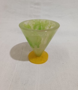 Jarrón decorativo de resina con apariencia brillante para jardín y terraza, cono decorativo para interiores, flores para Hotel y hogar, Color naranja óxido - Product Image 4