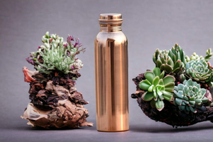 Vaso de Cobre 100% Puro Aislado de 1000 ml de Capacidad, Ecológico, Hecho a Mano, con Tapa Clásica, Estilo Ejecutivo para Uso Diario al Aire Libre - Product Image 3