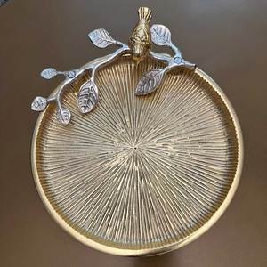 Nouveau look avec un prix raisonnable Supports à gâteaux faits à la main Ustensiles de cuisine en métal Design personnalisé de qualité supérieure - Product Image 4