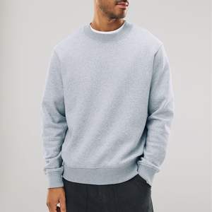 Sudadera con Capucha Gruesa Lisa para Hombre, Logotipo Personalizado Bordado, Informal, Otoño Invierno, Cálida, OEM al por Mayor - Product Image 1