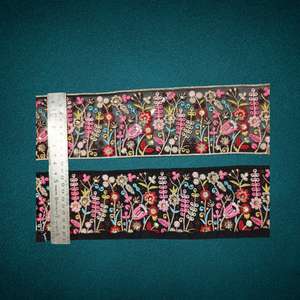 Exquisito encaje bordado floral colorido con patrones detallados, perfecto para moda de alta costura, vestidos de novia, proyectos de manualidades DIY - Product Image 2