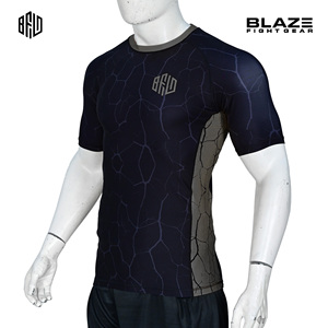 OEM à manches courtes Jiu Jitsu Rash Guard Gym Wear & Fitness Training Chemise de compression avec conception de sublimation à faible quantité minimale de commande - Product Image 2