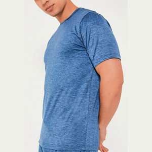 Nouveauté : Ensemble T-shirt et short pour homme, col rond, deux pièces, motif uni, pour la salle de sport, le fitness, l'entraînement estival, le streetwear - Product Image 2