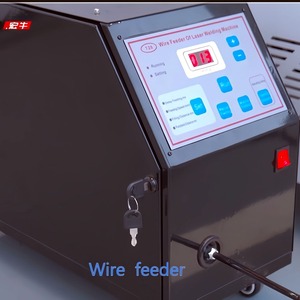 Machine de nettoyage au laser pulsé sans contact, nettoyeur laser à fibre portable pour l'élimination de la rouille sur les surfaces métalliques - Product Image 2