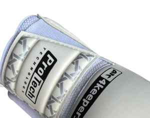 Gants de gardien de but en cuir de qualité supérieure personnalisables de haute qualité pour une utilisation en extérieur - Product Image 2