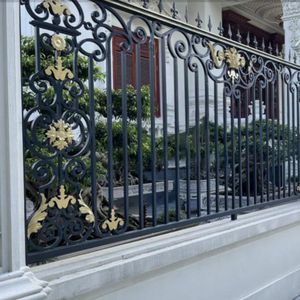 Cercado de acero premium y paneles de cercas para exteriores para propiedades residenciales y comerciales Soluciones duraderas y elegantes - Product Image 4