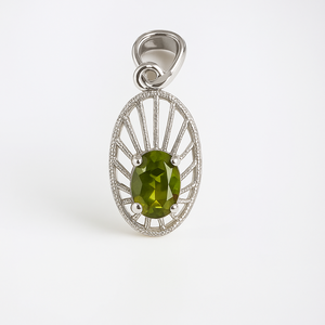 Collar de Plata de Ley 925 con Baño de Rodio y Peridoto Ovalado Verde, Estilo Minimalista para Mujer, Regalo para Cumpleaños de Agosto, Uso Diario - Product Image 1