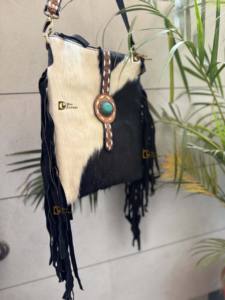 Vente chaude Style bohème cuir de vache frange sac à main femmes Handtooled sculpture lettre couleur personnalisée doublure en Nylon souple voyage - Product Image 5