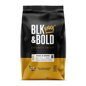 Café moulu BLK & Bold, torréfaction moyenne Rise & GRND, 100% Arabica, pour presse française et cafetière, sac de 2 lb - Product Image 1