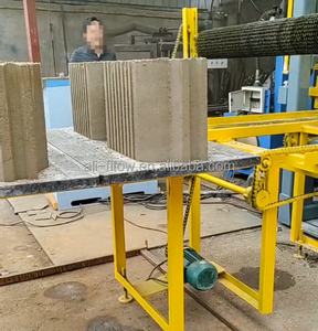 Presse hydraulique automatique de haute technologie pour la fabrication de blocs creux et de pavés - Product Image 4