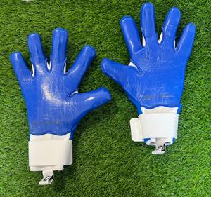 Professional New Adult & Children Goalkeeper Gloves Thick <b>Latex</b> with Smooth Fingertips for Football Training Sport Scene Size - Product Image 3