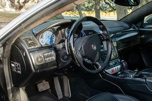 MASERATI GRANTURISMO 2010 USADO, Volante a la Izquierda/Derecha - Product Image 3