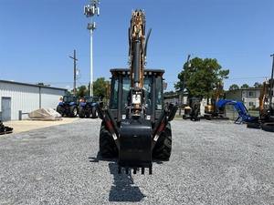 Chargeuse-pelleteuse d'occasion CASE 580SV 2024 avec moteur et composants de roulement essentiels - Product Image 2