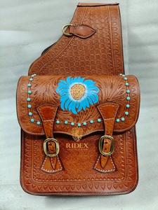 Bolsa de Silla de Montar ADEEFA de Cuero con Hermosa Flor de Caballo, Hecha a Mano, Estilo Occidental, para Caballos, para Paseos a Caballo, Campamento y Almacenamiento al Aire Libre. - Product Image 4