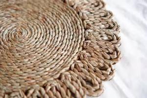 Meilleure vente 2025 napperon jonc de mer chargeur tissé à la main fabriqué au Vietnam fabriqué par DHT Handicraft - Product Image 5