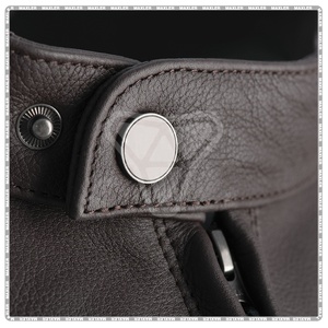 Blouson en cuir personnalisé pour moto, idéal pour la course automobile, la conduite de moto, les motards de rue, vêtements de protection sportifs, blousons en cuir classiques - Product Image 4