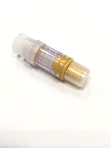 Conector Luer Macho 18C046 con Tapas de Material PC para Viales de 13 mm, Clase Médica II - Product Image 6