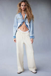 Vente en gros de pantalons de survêtement décontractés de qualité supérieure à taille élastique avec poche zippée pantalons de survêtement en coton et polyester épais pour femmes - Product Image 2