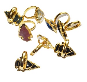 Latest 2022 Carved Golden Electroplated Arrowhead Finger Rings Handmade Arrowhead <b>Top</b> Quality From Amayra <b>Crystals</b> India - Product Image 1