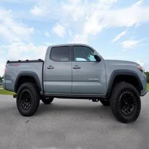 จัดส่งรวดเร็ว 2022 TRD Off-Road รถกระบะแค็บคู่ พวงมาลัยซ้าย เบาะหนัง กล้องมองหลัง - Product Image 2