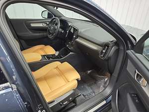 MEJOR OFERTA 2021 VOLVO X-C40 T5 INSCRIPTION AWD TRANSMISIÓN AUTOMÁTICA - Product Image 4