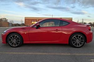 Used 2024 Compact Sports Sedan 2-Door Performance Car Automatic Transmission Leather Seats <b>Panoramic</b> Sunroof 360 Rear <b>Camera</b> 4 - Product Image 6