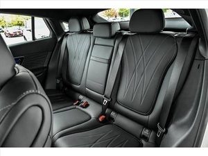 Clean Certified 2025 Blanco Mercedes-Benzz AMG GLC 63 S E Performance 4MATIC Coupe - Product Image 4