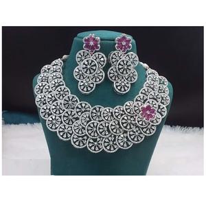 Un fournisseur indien propose un ensemble de bijoux élégants de luxe en laiton-Collier AD à la mode Boucle d'oreille avec style classique Vente artisanale élégante - Product Image 1