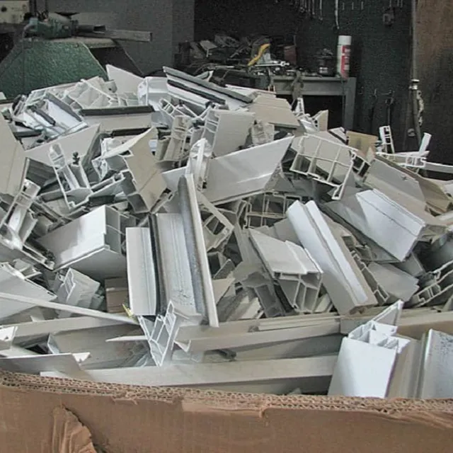 Số lượng lớn PVC grey Ống regrind tái chế nhựa bài PVC phế liệu