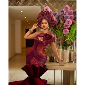Robe de soirée en satin bordeaux royal faite à la main, taille XS, avec taille empire au crochet et décorations de sequins, idéale pour les fêtes ou les demoiselles d'honneur - Product Image 3