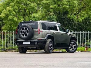 Vehículo Eléctrico Usado Mh-==ero M817 PHEV 2025, 4x4, SUV Grande, Autonomía de 201-300 km, Batería de 50-70 kWh, para Uso Urbano y Todoterreno - Product Image 2