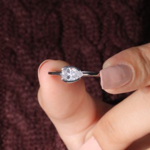 Joyería personalizada hecha a mano 0.70CT anillo de diamante de pera de gota 14K oro sólido anillo de boda de diamante cultivado en laboratorio - Product Image 5