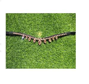 Bandeau de tête en cuir orné de pierres dorées et de cristaux, de haute qualité, tailles personnalisables, prix de gros, par ADEEFA Designer. - Product Image 2