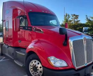 Camion semi-cabine conventionnel d'occasion abordable 2022 2021 2023 Kenworth T680 - Product Image 3