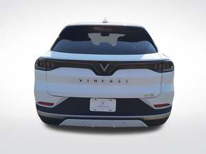 V-I-N-F-A-S-T  V-F8 ECO CITY EDITION AWD SUV CROSSOVER USADO DE 2023 - Product Image 5